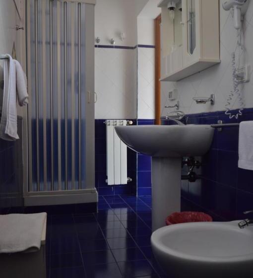 فندق B&b Scalea Rooms