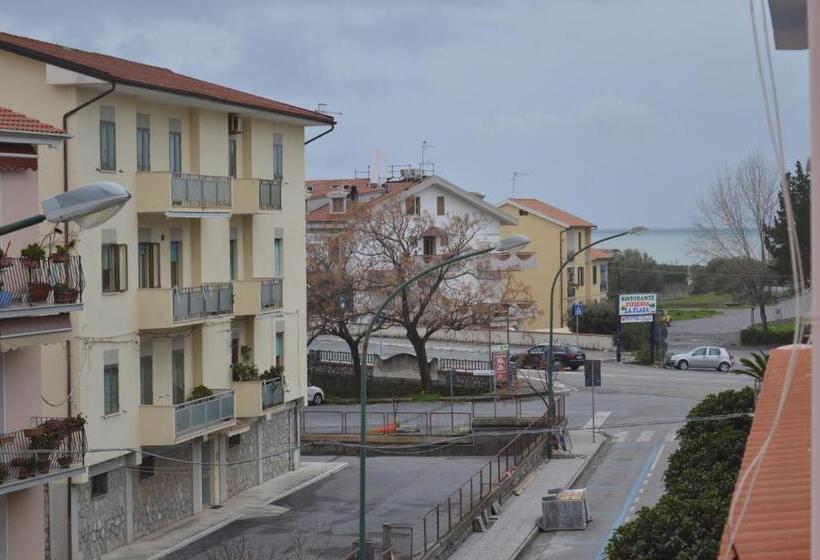 فندق B&b Scalea Rooms