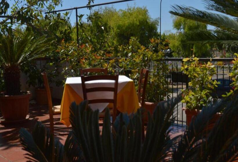 فندق B&b Scalea Rooms