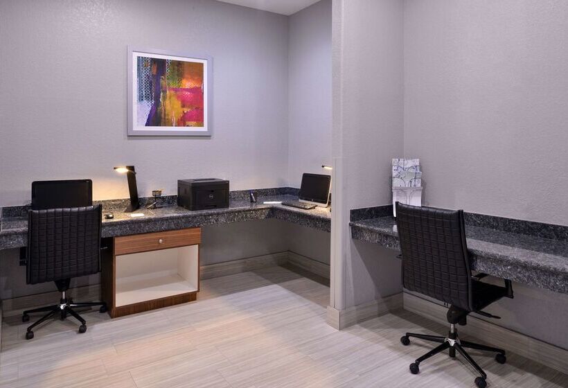 호텔 Best Western Boerne Inn & Suites