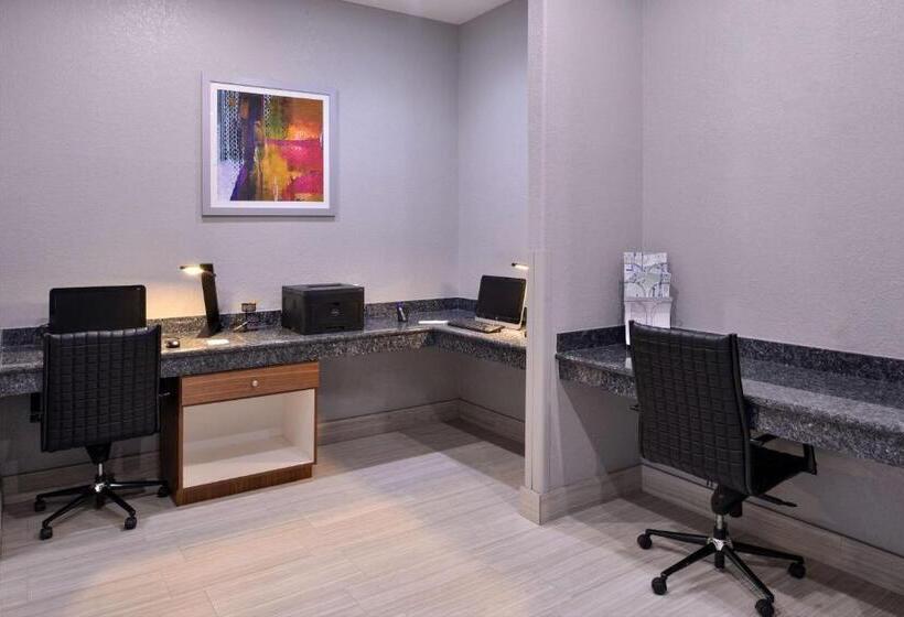 호텔 Best Western Boerne Inn & Suites