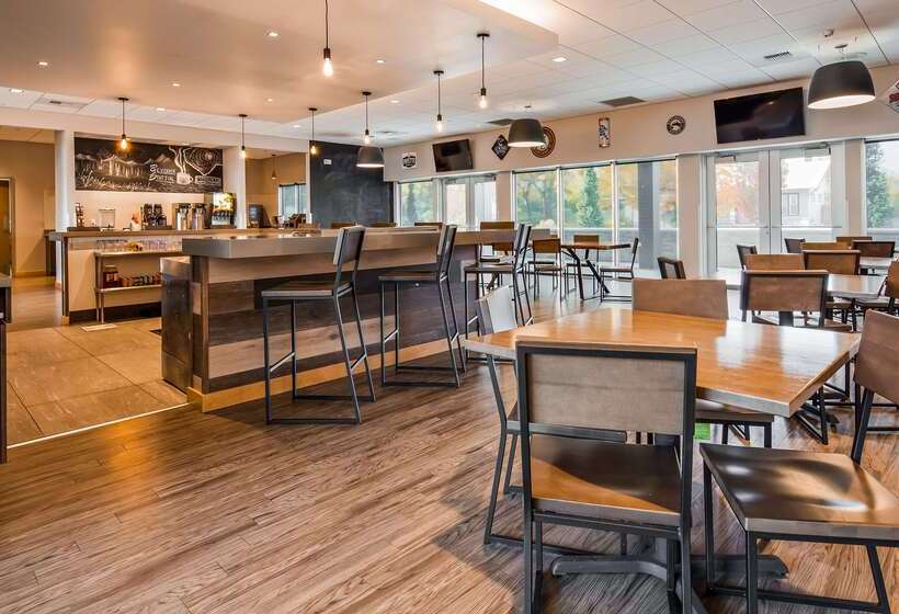 فندق Best Western Plus Peppertree Nampa Civic Center Inn