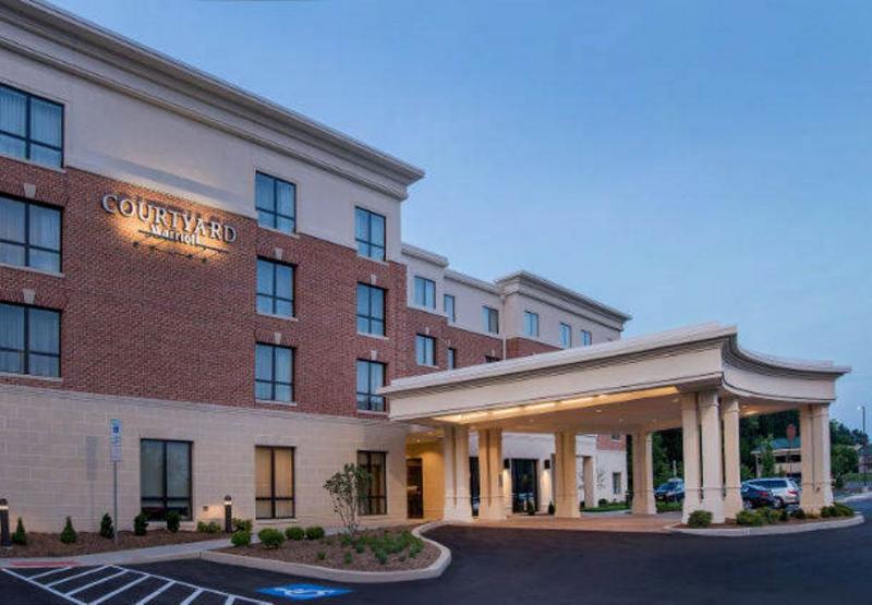 Отель Courtyard By Marriott Hershey Chocolate Avenue