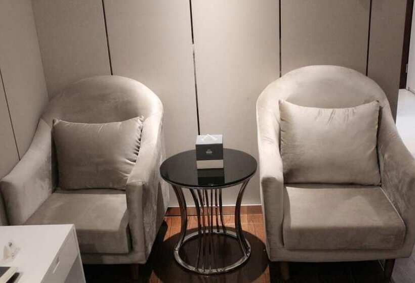 호텔 Days Inn Business Place Goldwin Yantai