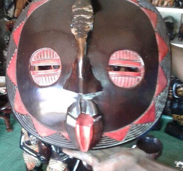 فندق Four Villages Inn