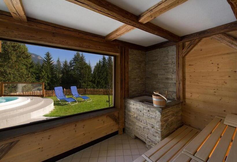 Отель Gran Mugon