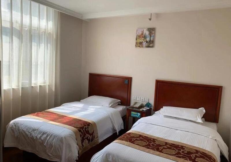 Отель Greentree Inn Beijing Chaoyang Beiyuan Beijing Meeting Center Express