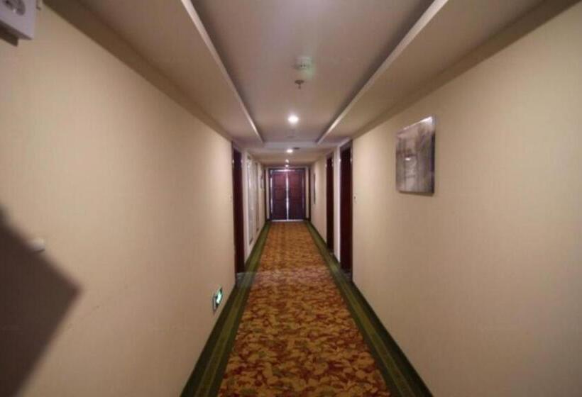 酒店 Greentree Inn Dingzhou Railway Station Business