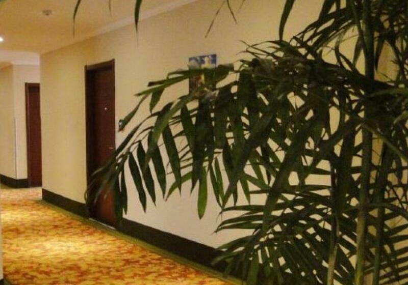 Отель Greentree Inn Bozhou Guoyang Shengli Road Fuyang Commercial Building Express