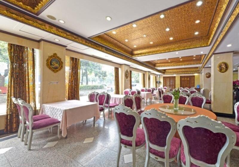 Отель Greentree Inn Jiangsu Changzhou Dinosaur Park Global Harbor Express