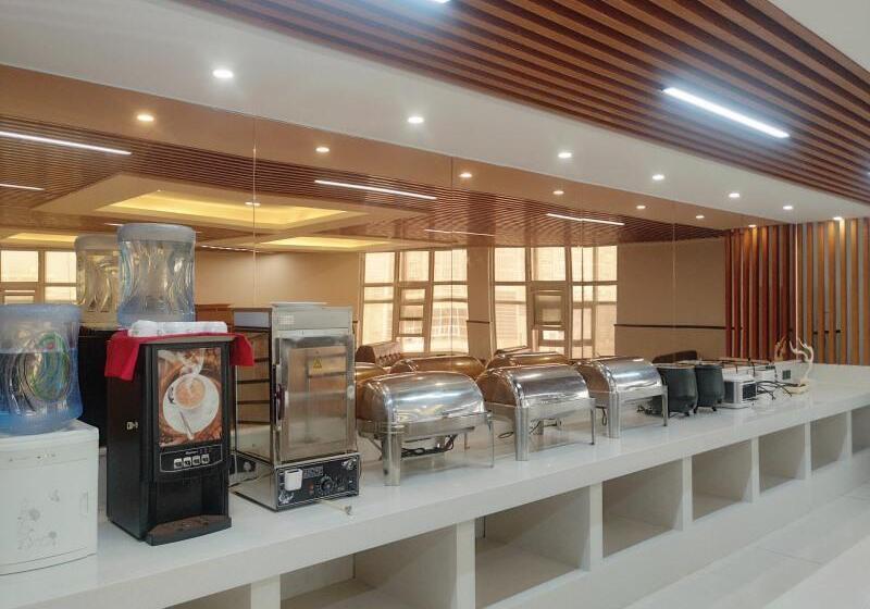 בית מלון כפרי Greentree Inn Qinyang Middle Huaifu Road Express