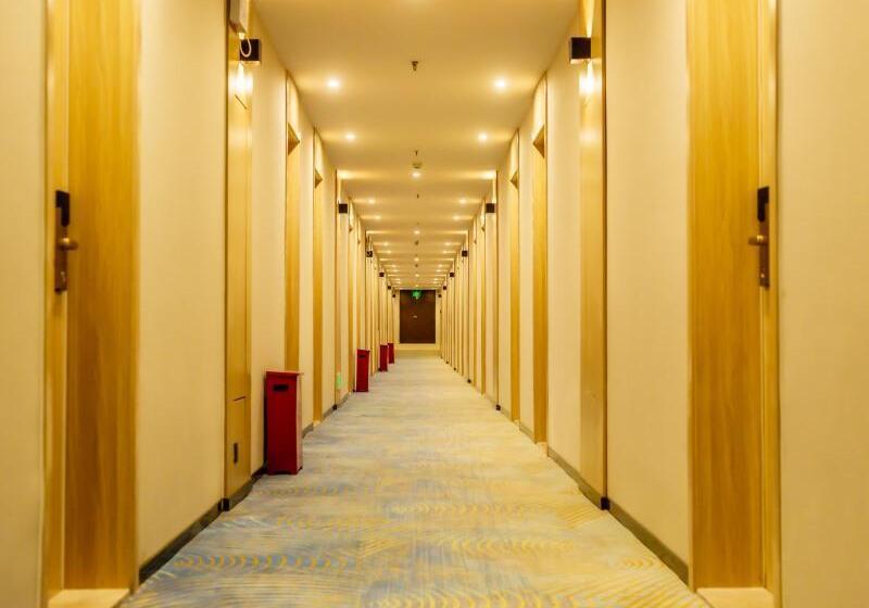 בית מלון כפרי Greentree Inn Qinyang Middle Huaifu Road Express