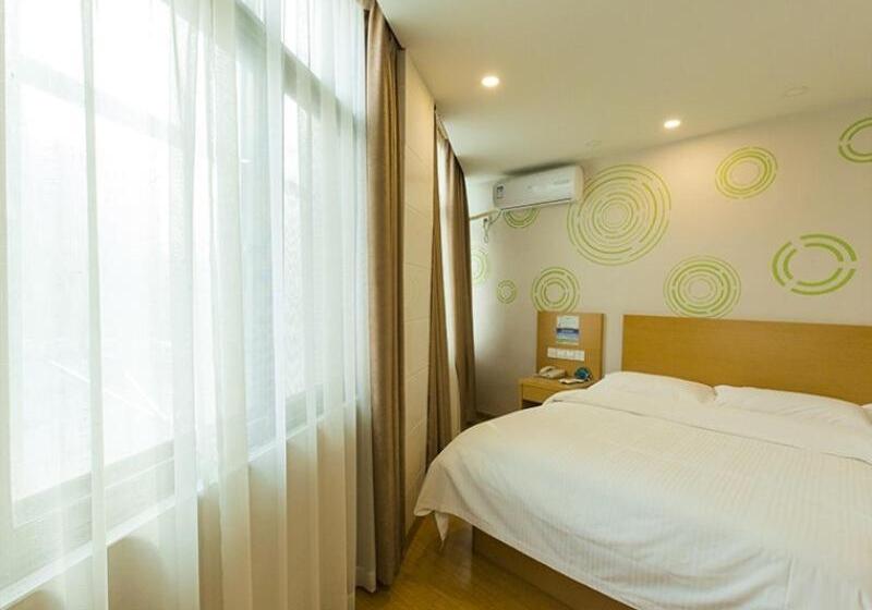 בית מלון כפרי Greentree Inn Shandong Linyi Yishui County Angel Garden Express