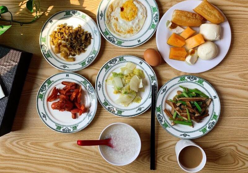 호텔 Greentree Inn Shanghai West Huaxia Road Metro Station Express