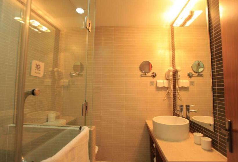 호텔 Greentree Inn Shanghai West Huaxia Road Metro Station Express