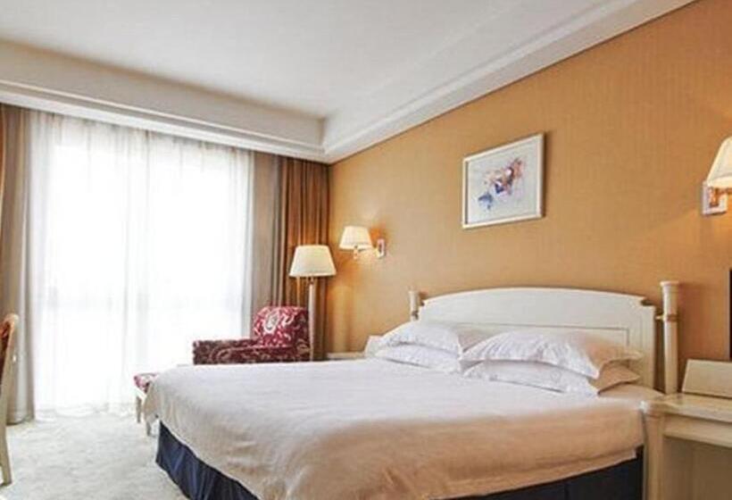 호텔 Greentree Inn Shanghai West Huaxia Road Metro Station Express