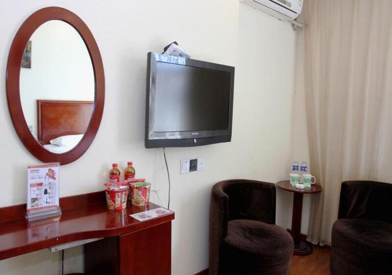 فندق Greentree Inn Hebei Zhangjiakou Bus Station Express