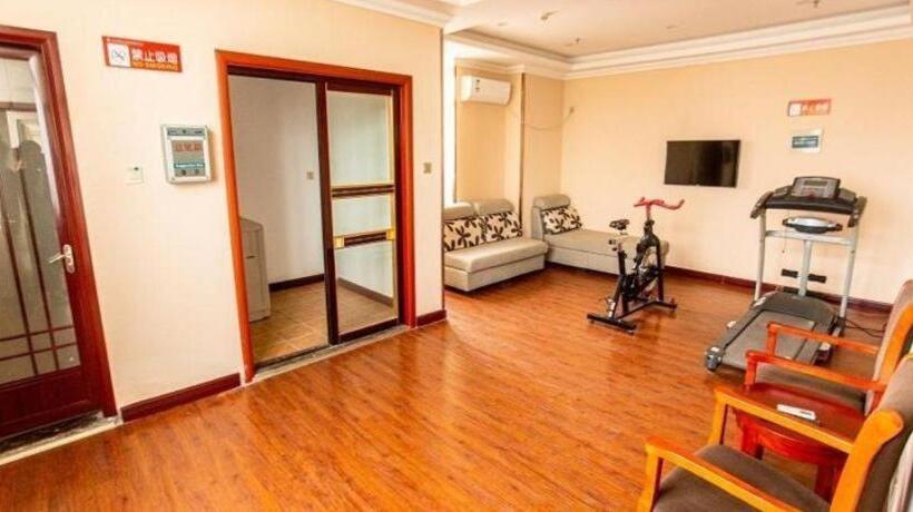 Отель Greentree Inn Zhumadian Yicheng Weisi Road  Business Road