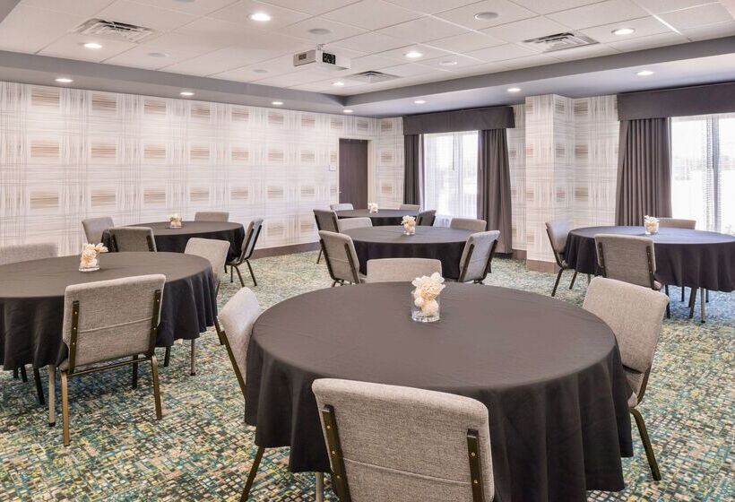 فندق Hampton Inn Emporia