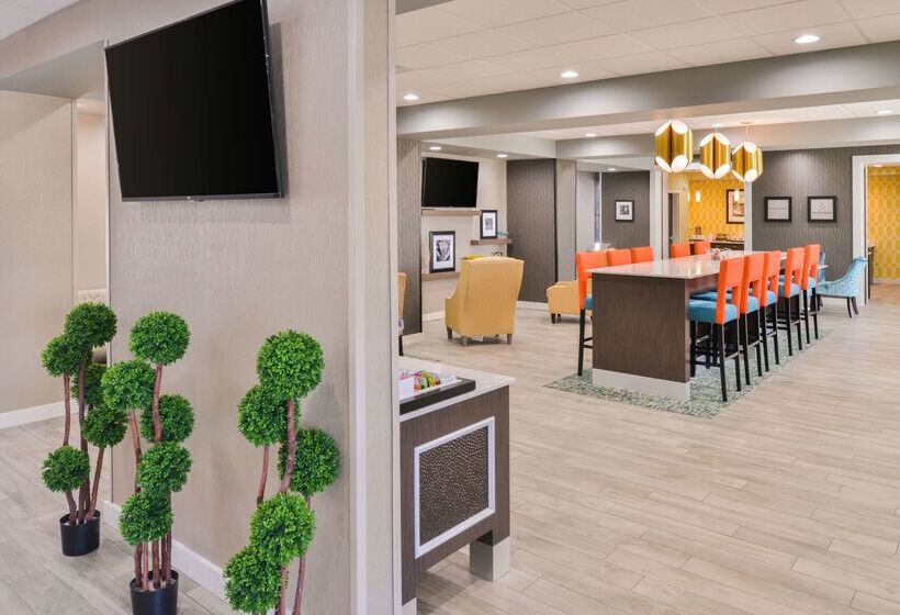 בית מלון כפרי Hampton Inn Emporia