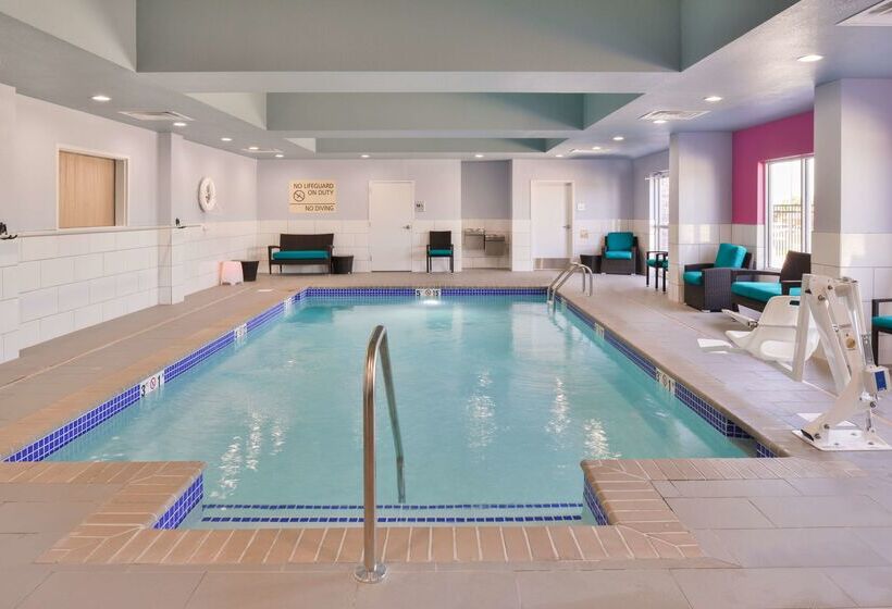 فندق Hampton Inn Emporia