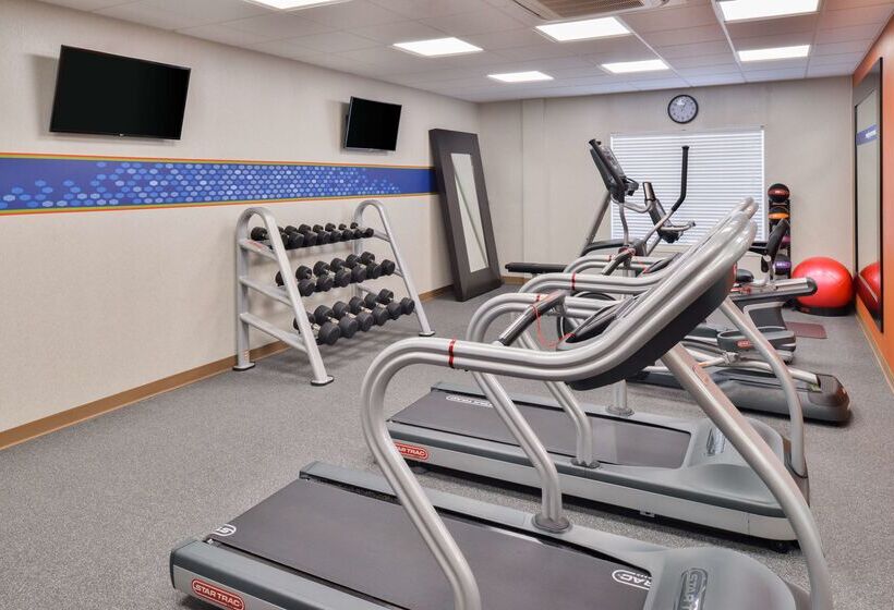 בית מלון כפרי Hampton Inn Emporia