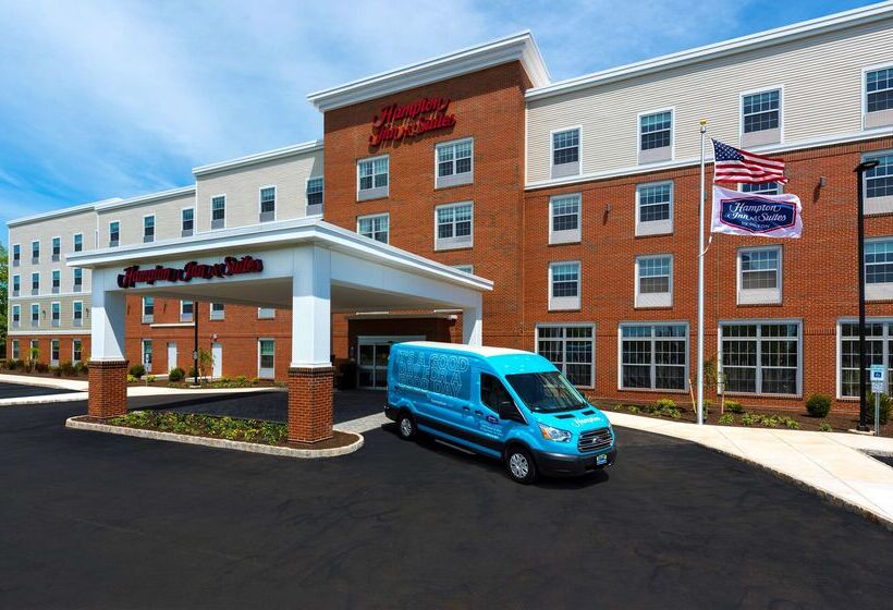 فندق Hampton Inn & Suites Bridgewater