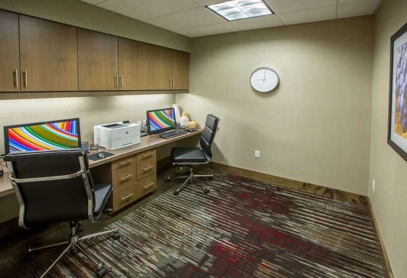 ホテル Hampton Inn & Suites Buellton/santa Ynez Valley