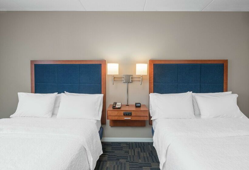 فندق Hampton Inn & Suites Newburgh Stewart Airport