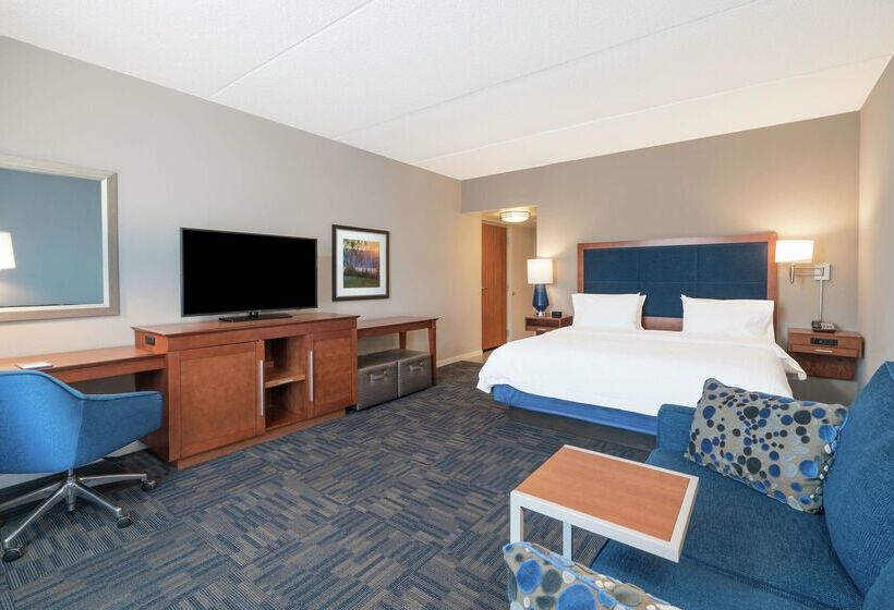 فندق Hampton Inn & Suites Newburgh Stewart Airport