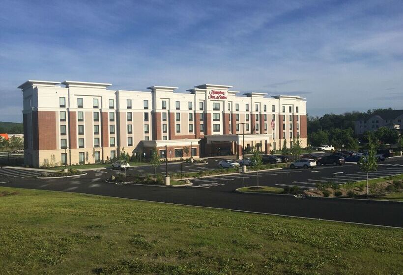 فندق Hampton Inn & Suites Newburgh Stewart Airport