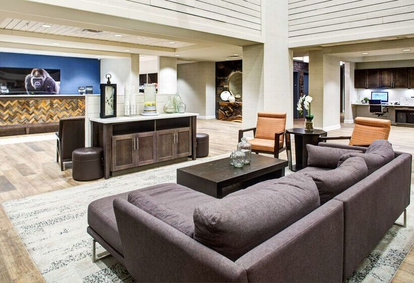 فندق Hampton Inn & Suites Pittsburg Kansas Crossing