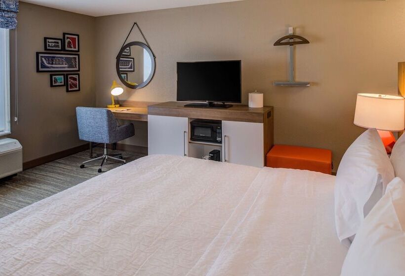 בית מלון כפרי Hampton Inn & Suites Wixom