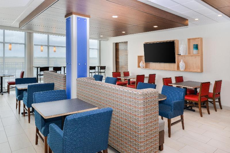 ホテル Holiday Inn Express & Suites   Ogallala, An Ihg