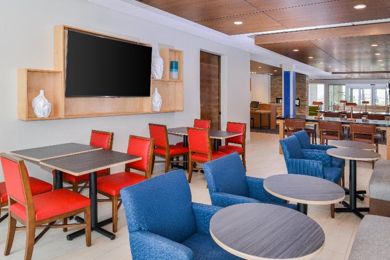 ホテル Holiday Inn Express & Suites   Ogallala, An Ihg