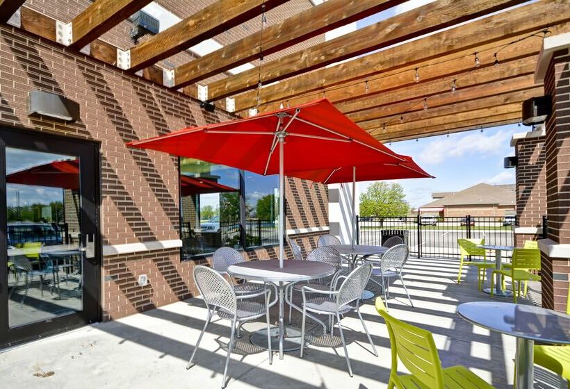 בית מלון כפרי Home2 Suites By Hilton Evansville
