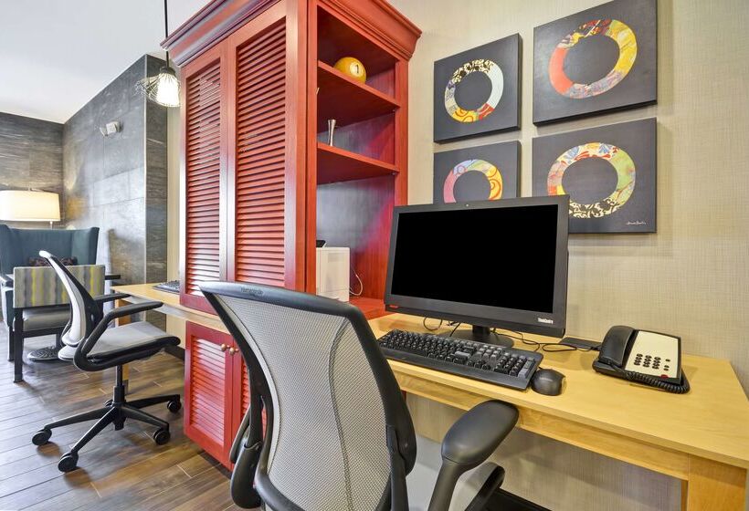 בית מלון כפרי Home2 Suites By Hilton Evansville