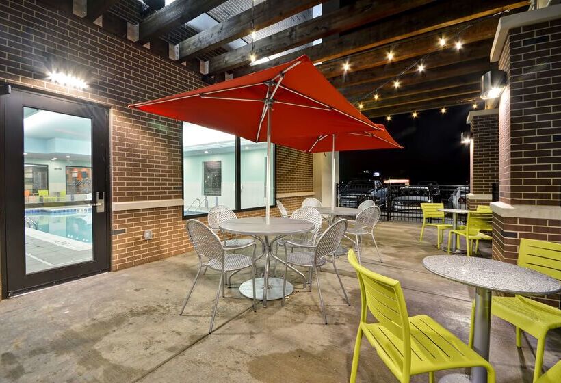 בית מלון כפרי Home2 Suites By Hilton Evansville