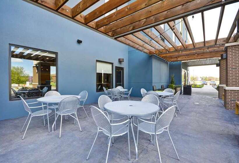 בית מלון כפרי Home2 Suites By Hilton Evansville