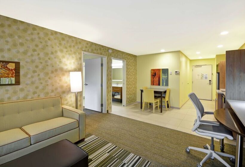 هتل Home2 Suites By Hilton Rapid City