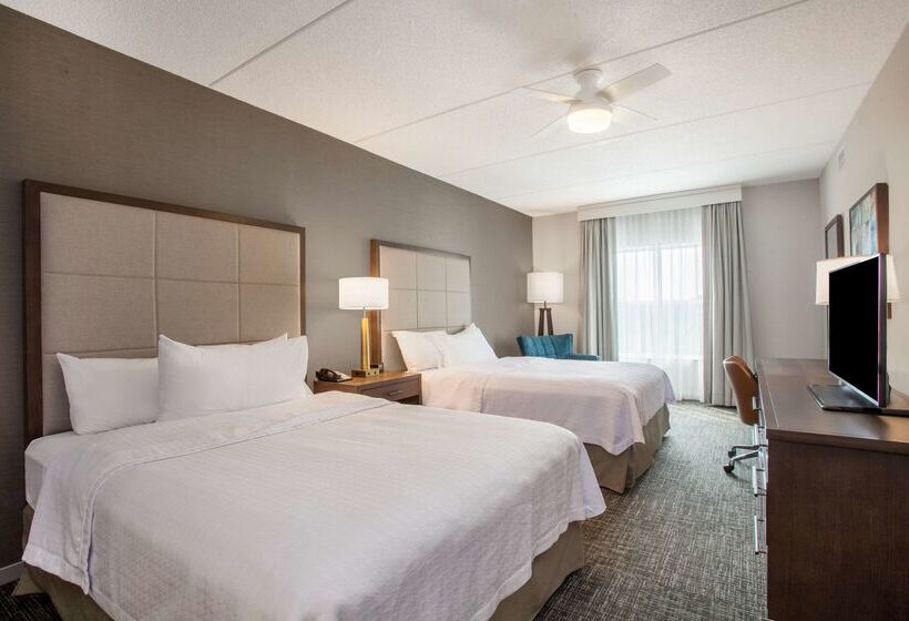 هتل Homewood Suites By Hilton Saratoga Springs