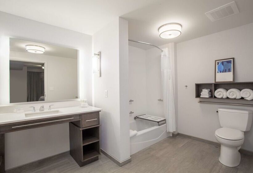 ホテル Homewood Suites By Hilton Saratoga Springs