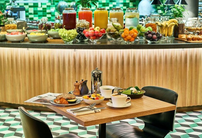 Отель Hyatt Regency Amsterdam