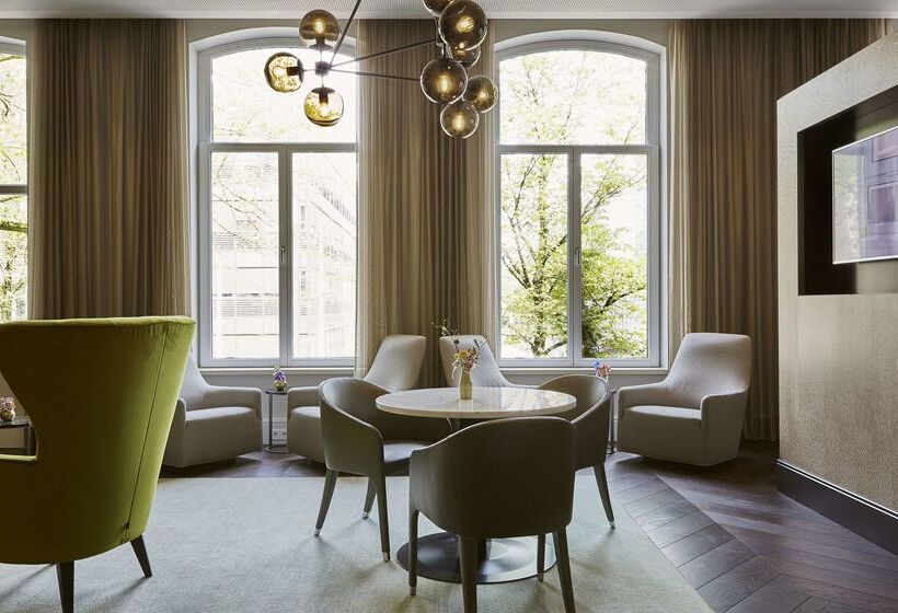 Отель Hyatt Regency Amsterdam