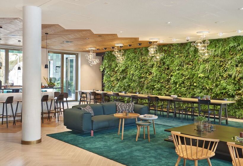 Отель Hyatt Regency Amsterdam