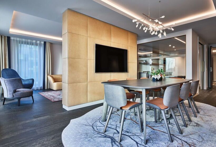 Отель Hyatt Regency Amsterdam