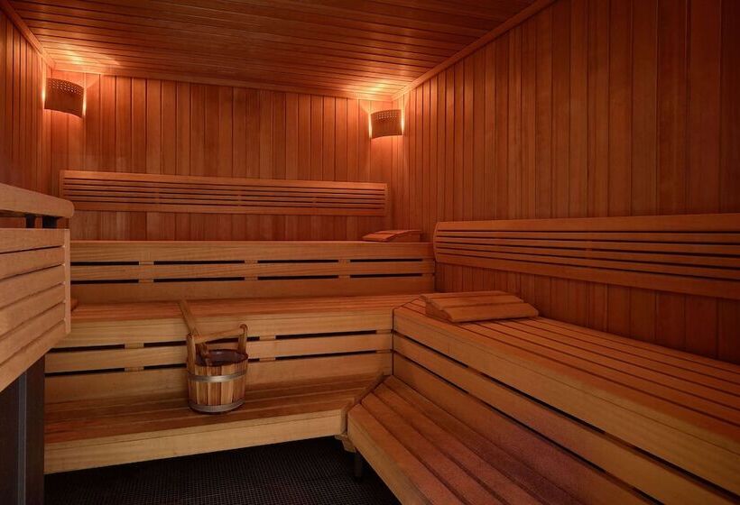 Отель Hyatt Regency Amsterdam