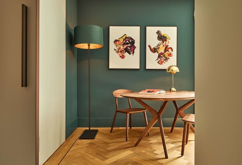 Отель Hyatt Regency Amsterdam