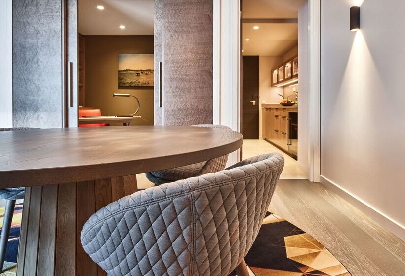 Отель Hyatt Regency Amsterdam