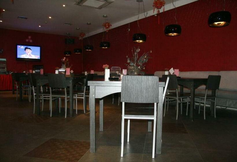 Отель Jinjiang Inn Baotou Aerding Street